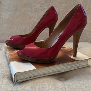 STEVEN MADDEN | Burgundy Peep Toe Heels